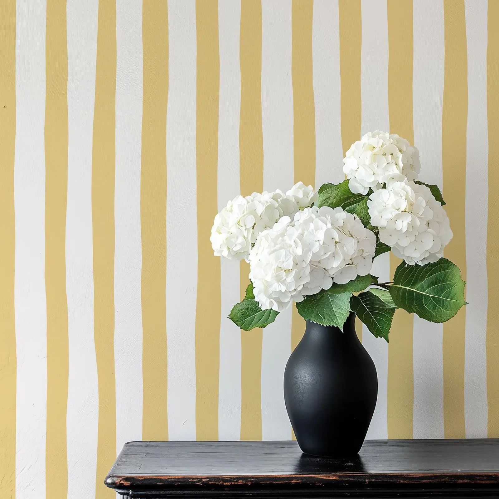 Sunshine Yellow Wobbly Stripes - đánh giá và giá Baby Nursery Yellow Walls