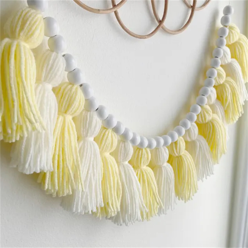Yellow Boho Tassel Garlands Wa - đánh giá và giá Baby Nursery Yellow Walls